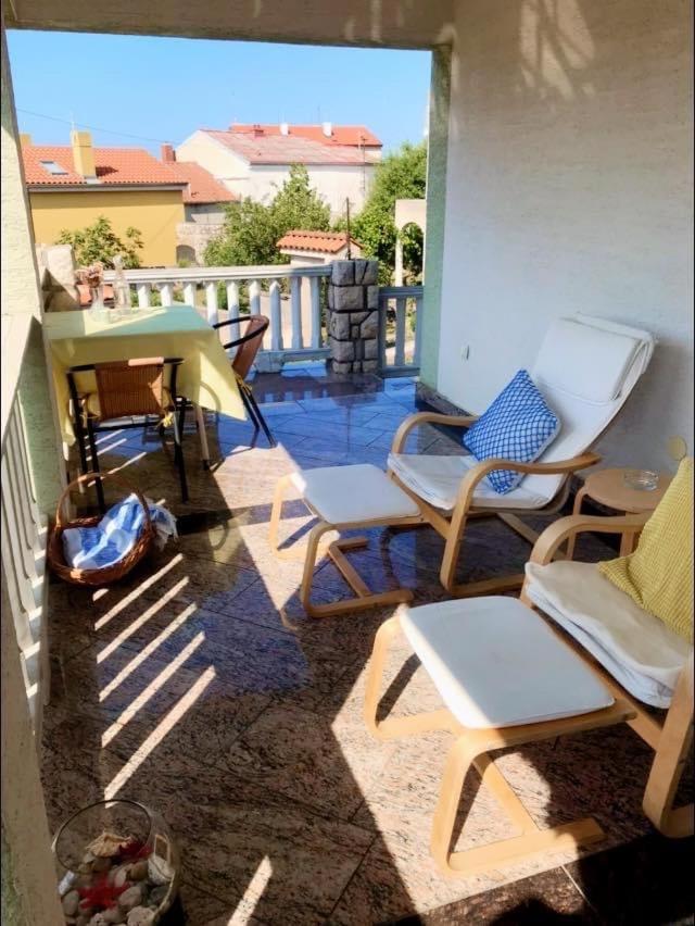Sanmari Hotel Novi Vinodolski Exterior photo
